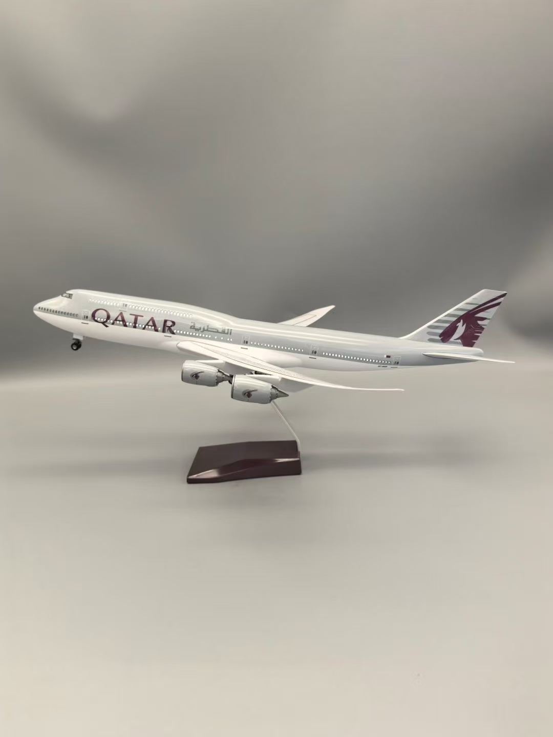 Airplane Model 1:130 Scale Boe - Home Decor Qatar ulasan dan harga